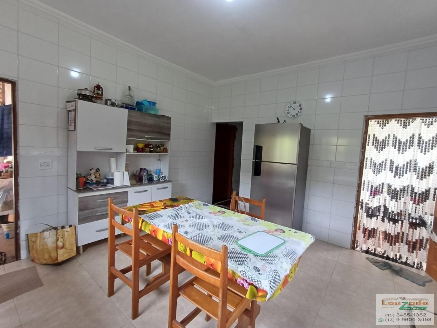 Casa à venda com 3 quartos, 190m² - Foto 7