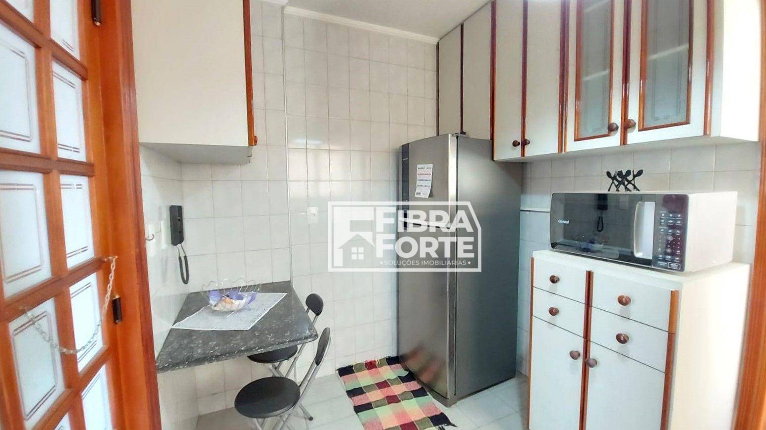 Apartamento à venda com 3 quartos, 85m² - Foto 15