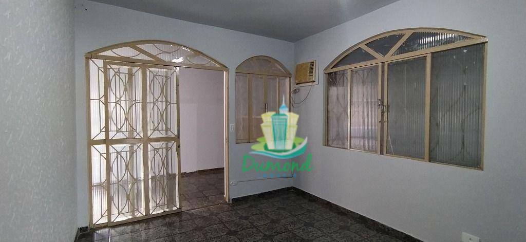 Apartamento para alugar com 3 quartos, 100m² - Foto 4