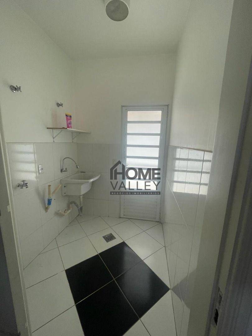 Casa de Condomínio à venda com 3 quartos, 250m² - Foto 16