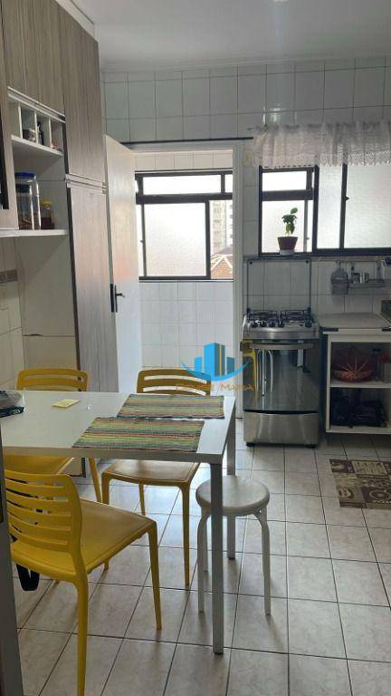 Apartamento à venda com 3 quartos, 86m² - Foto 13