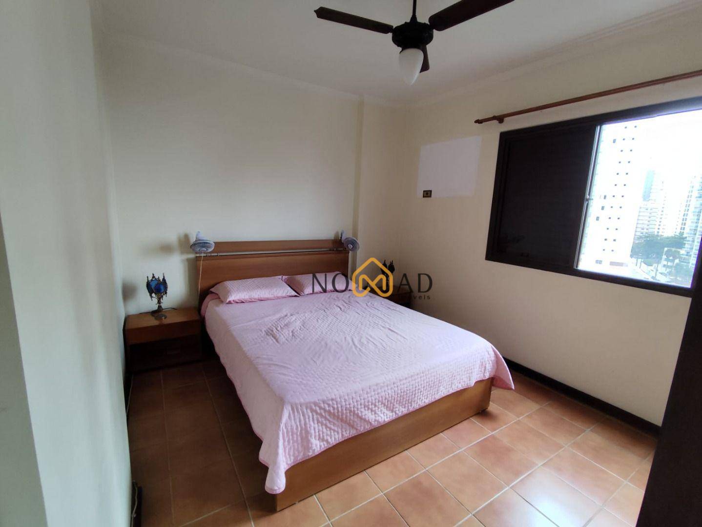 Apartamento para alugar com 2 quartos, 90m² - Foto 8