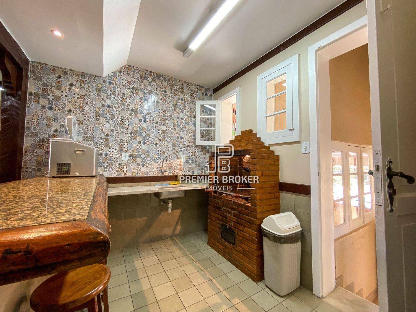 Casa de Condomínio à venda com 5 quartos, 193m² - Foto 64