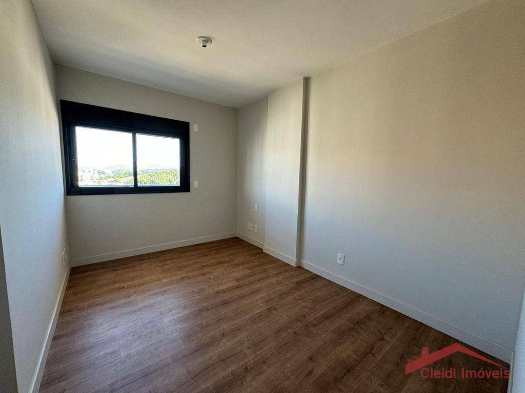 Apartamento para alugar com 1 quarto, 47m² - Foto 27