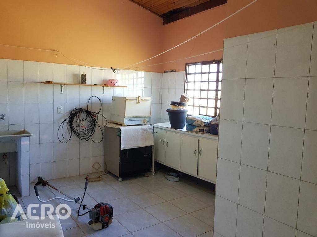 Chácara à venda com 5 quartos, 530m² - Foto 17