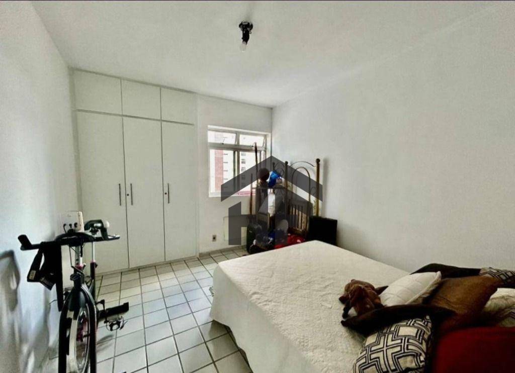 Apartamento à venda com 4 quartos, 240m² - Foto 8