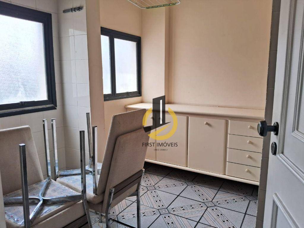 Apartamento à venda com 3 quartos, 99m² - Foto 11