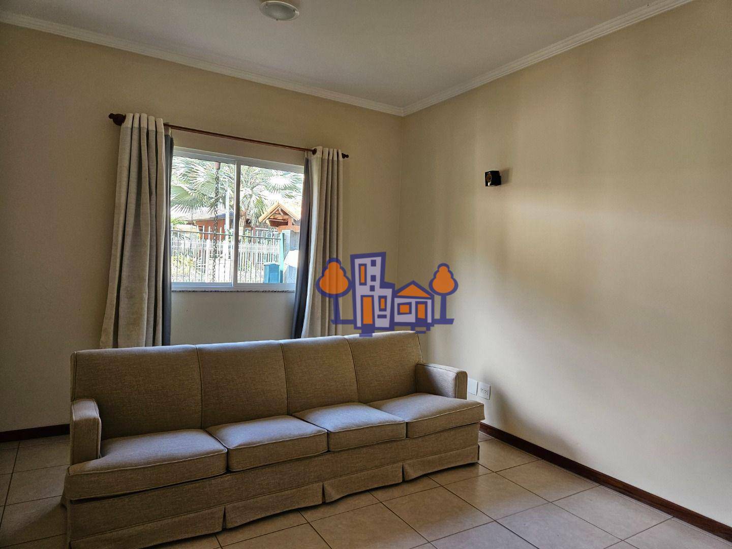 Casa à venda com 5 quartos, 326m² - Foto 7