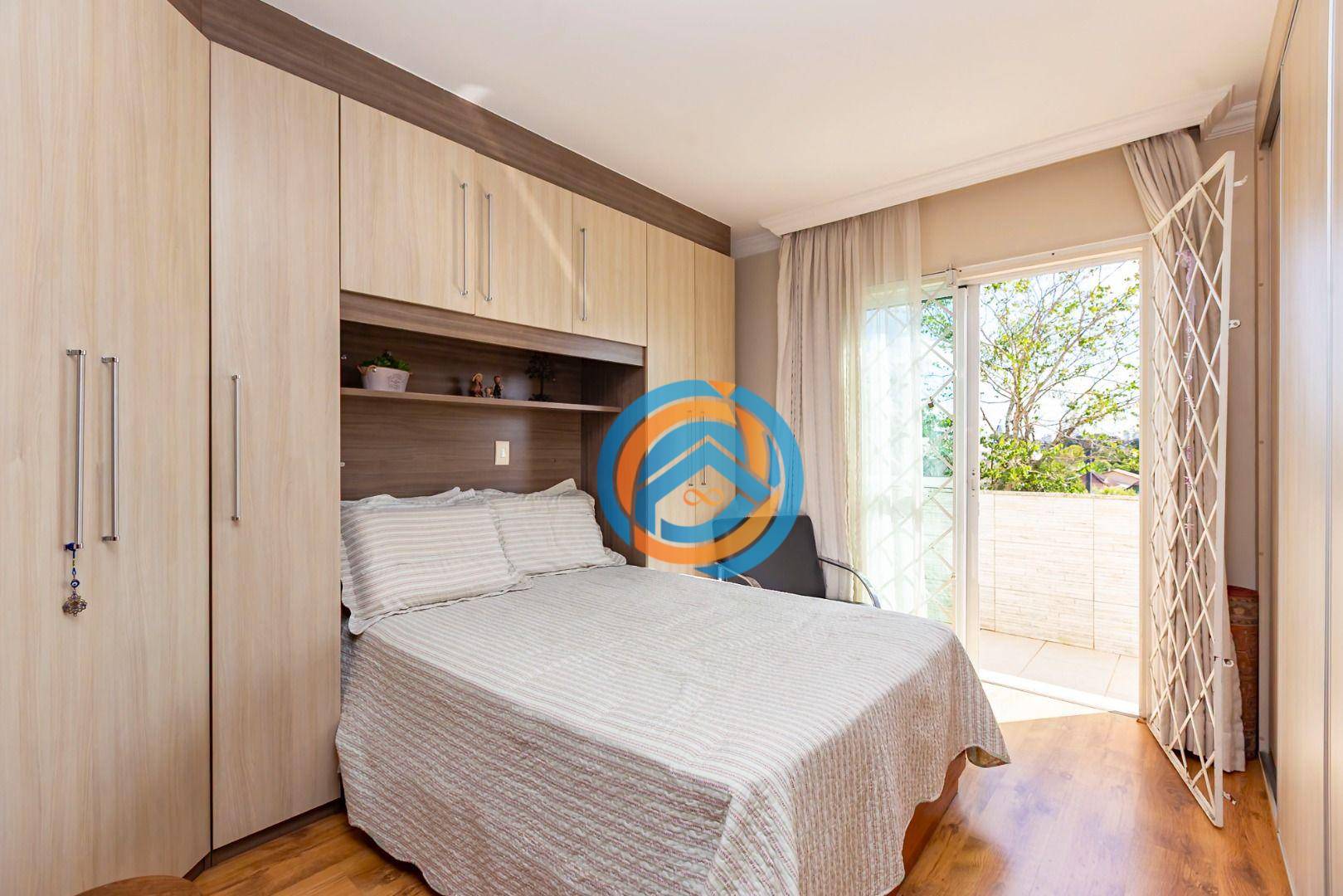 Sobrado à venda com 5 quartos, 220m² - Foto 19