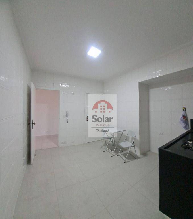 Apartamento à venda com 3 quartos, 110m² - Foto 8