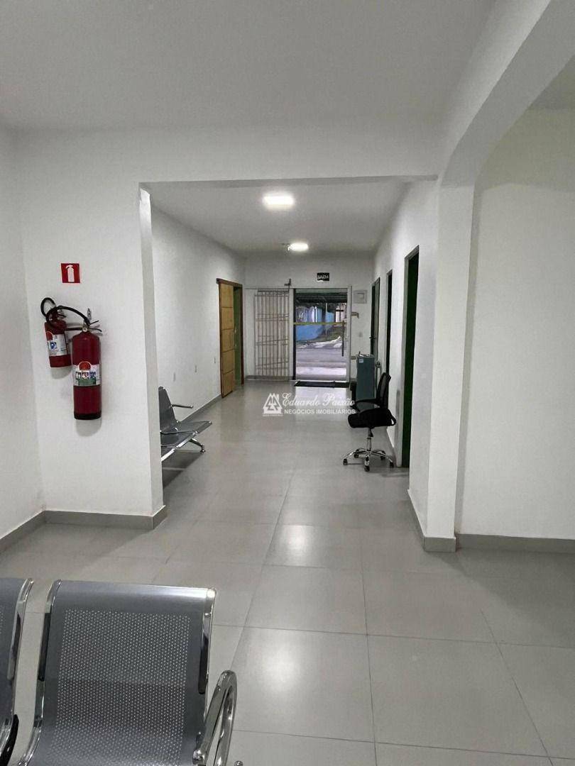 Sobrado à venda e aluguel com 3 quartos, 500m² - Foto 5