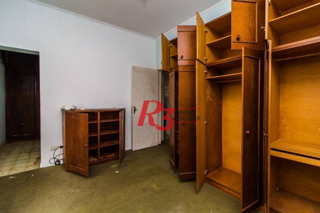 Sobrado à venda com 4 quartos, 295m² - Foto 32