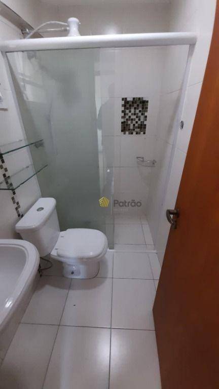 Apartamento para alugar com 2 quartos, 70m² - Foto 19