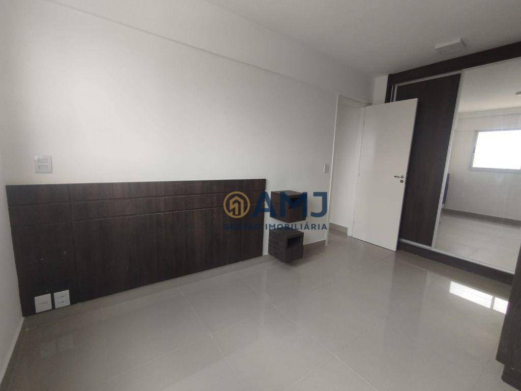 Apartamento à venda com 2 quartos, 57m² - Foto 9