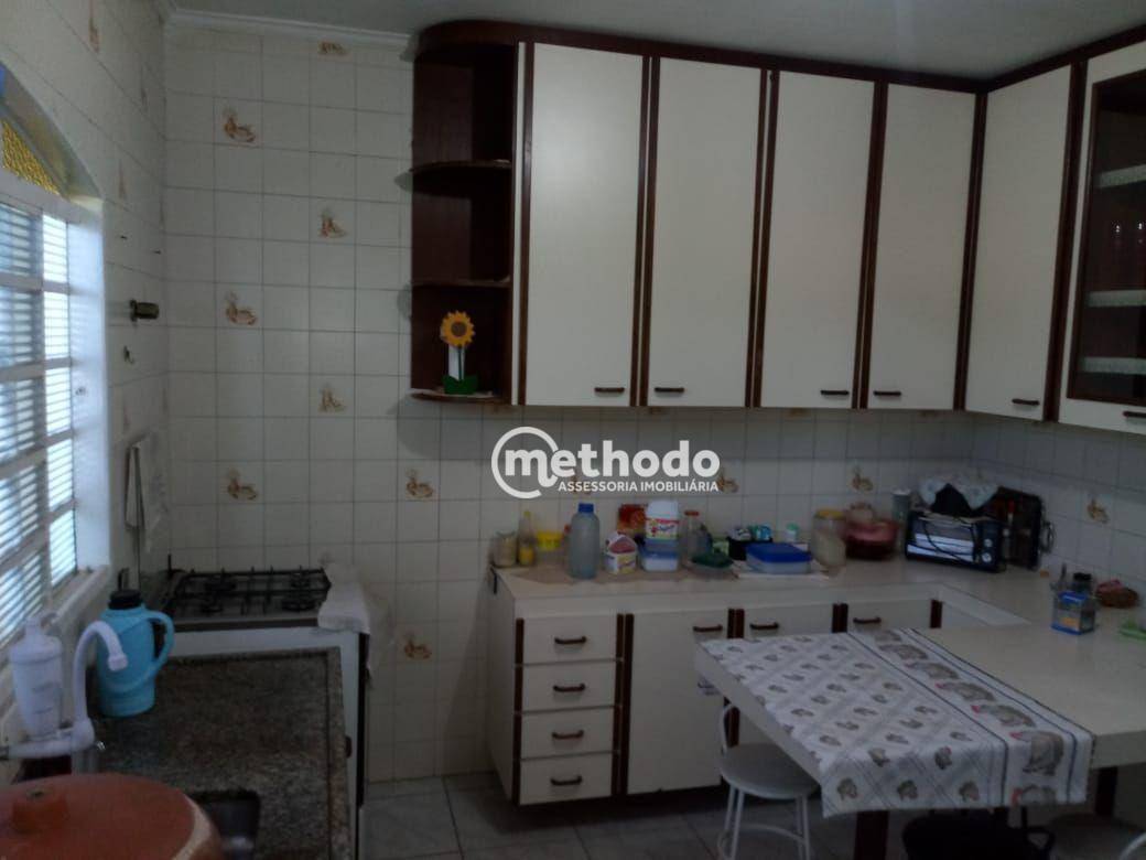 Casa à venda com 3 quartos, 225m² - Foto 9