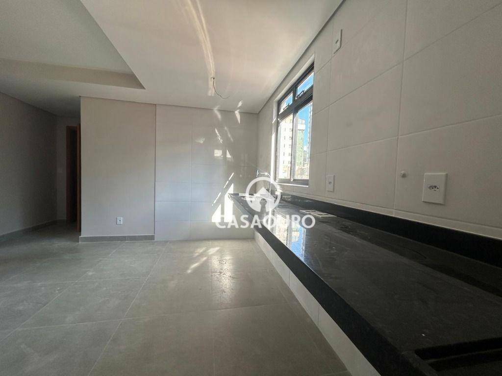 Apartamento à venda com 2 quartos, 64m² - Foto 11