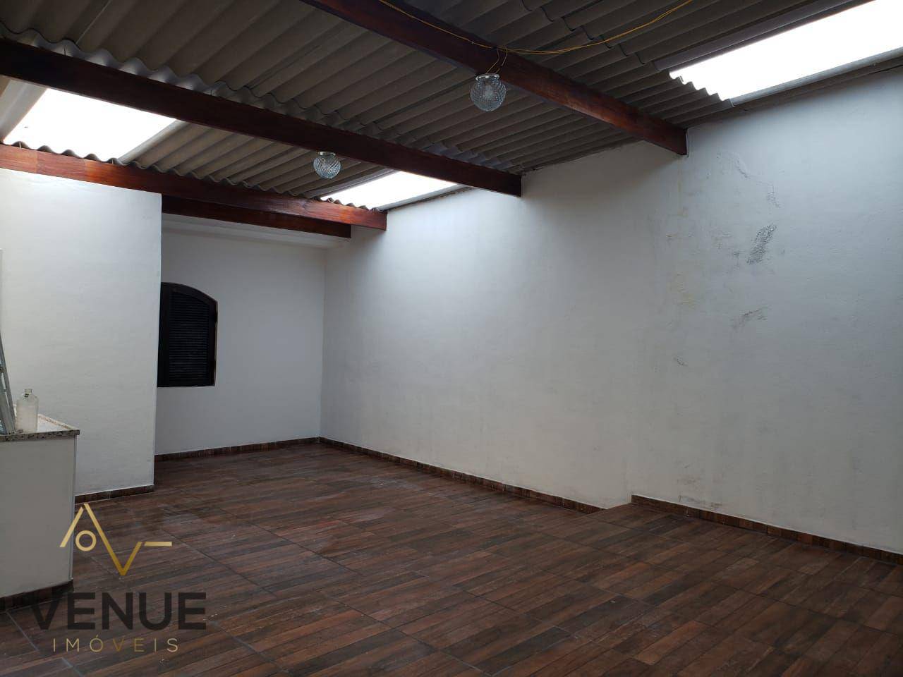 Sobrado à venda com 5 quartos, 220m² - Foto 8