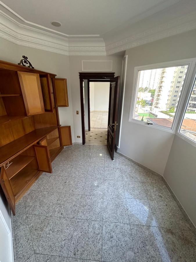 Apartamento à venda com 4 quartos, 336m² - Foto 13