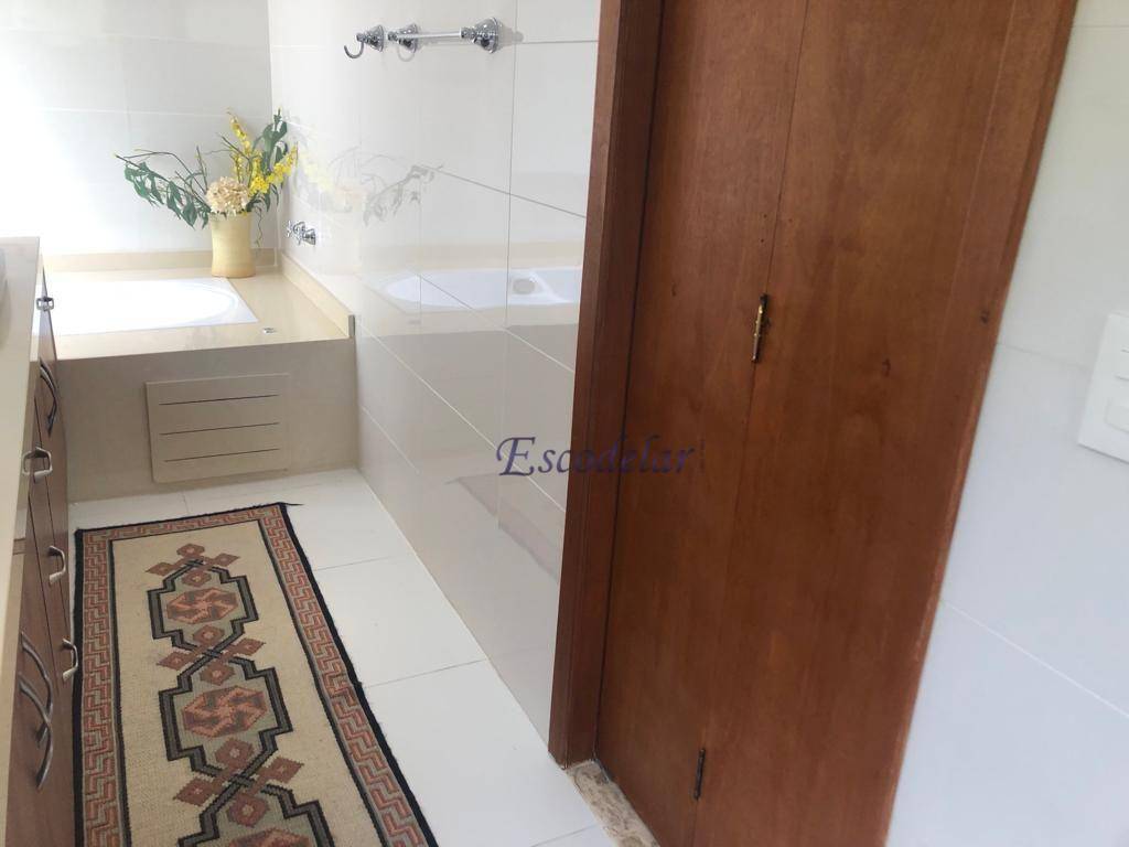 Casa de Condomínio à venda com 3 quartos, 225m² - Foto 27