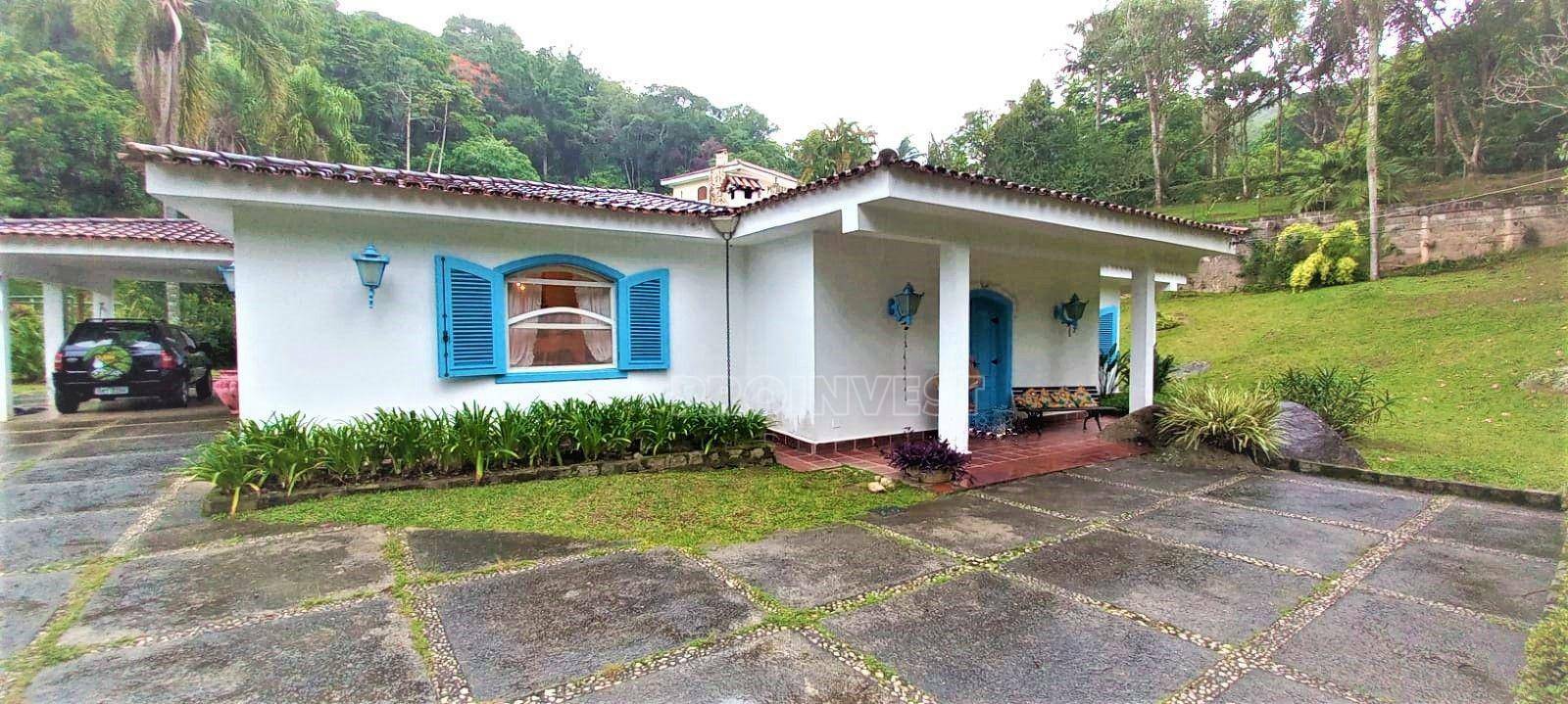 Casa de Condomínio à venda com 5 quartos, 438m² - Foto 2