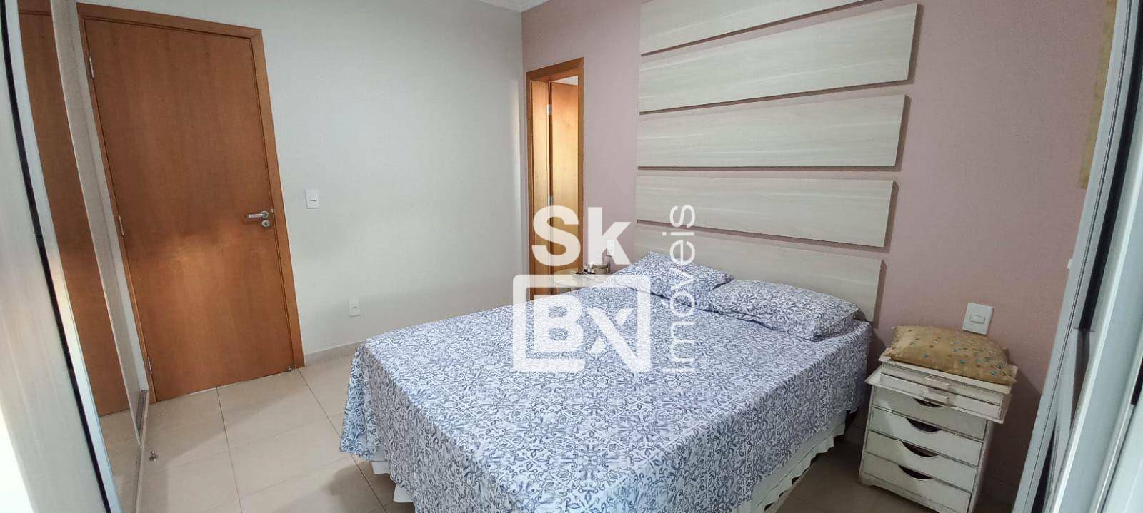 Apartamento à venda com 4 quartos, 161m² - Foto 22