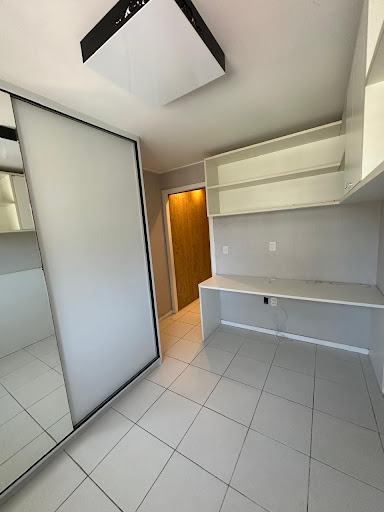 Apartamento à venda com 3 quartos, 109m² - Foto 6