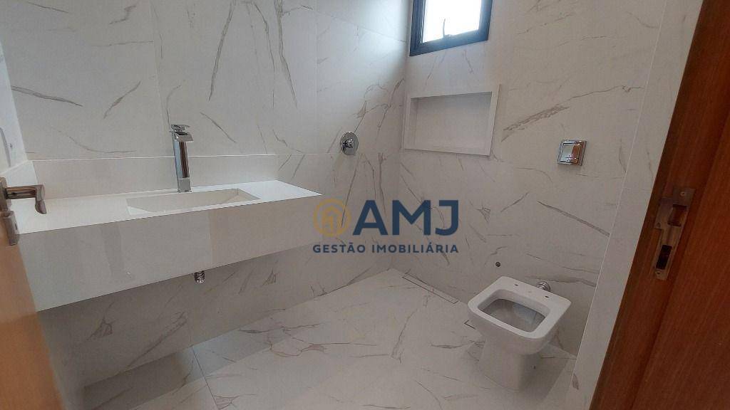 Sobrado à venda com 5 quartos, 274m² - Foto 25