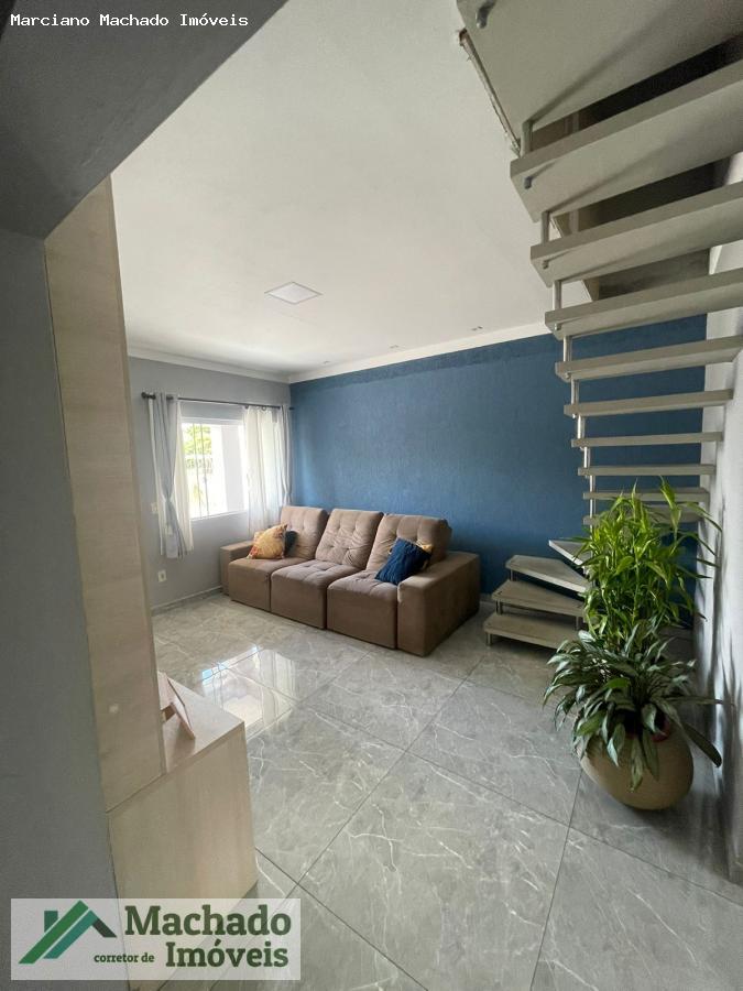 Casa à venda com 6 quartos, 260m² - Foto 23