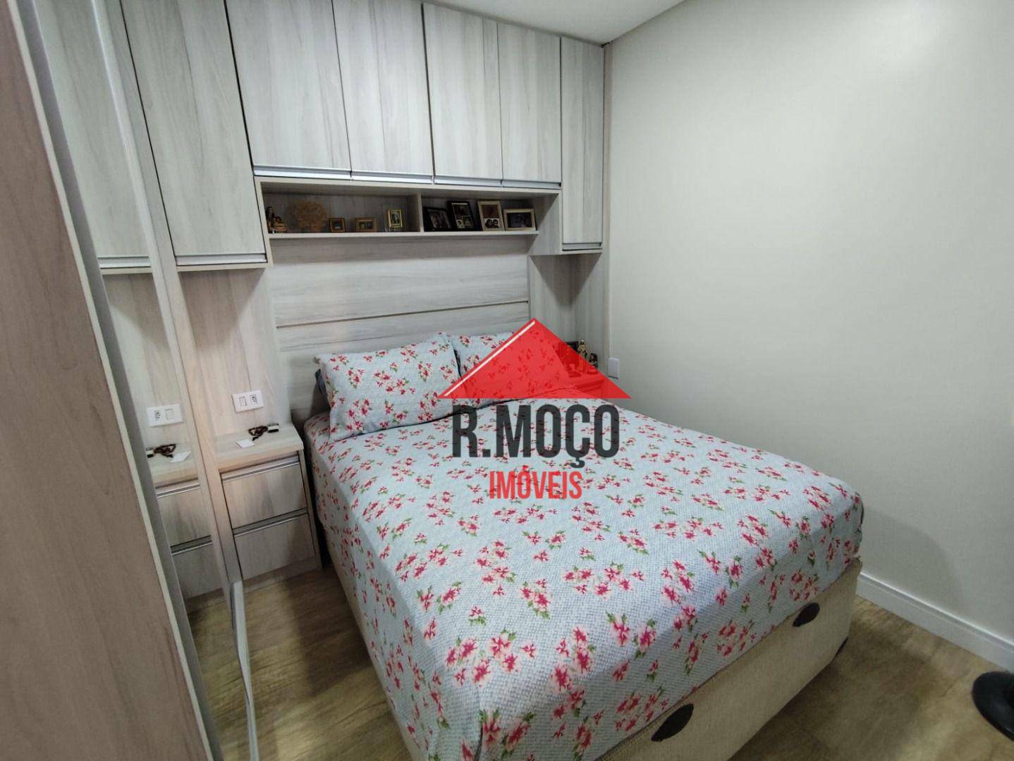 Apartamento à venda com 2 quartos, 40m² - Foto 17