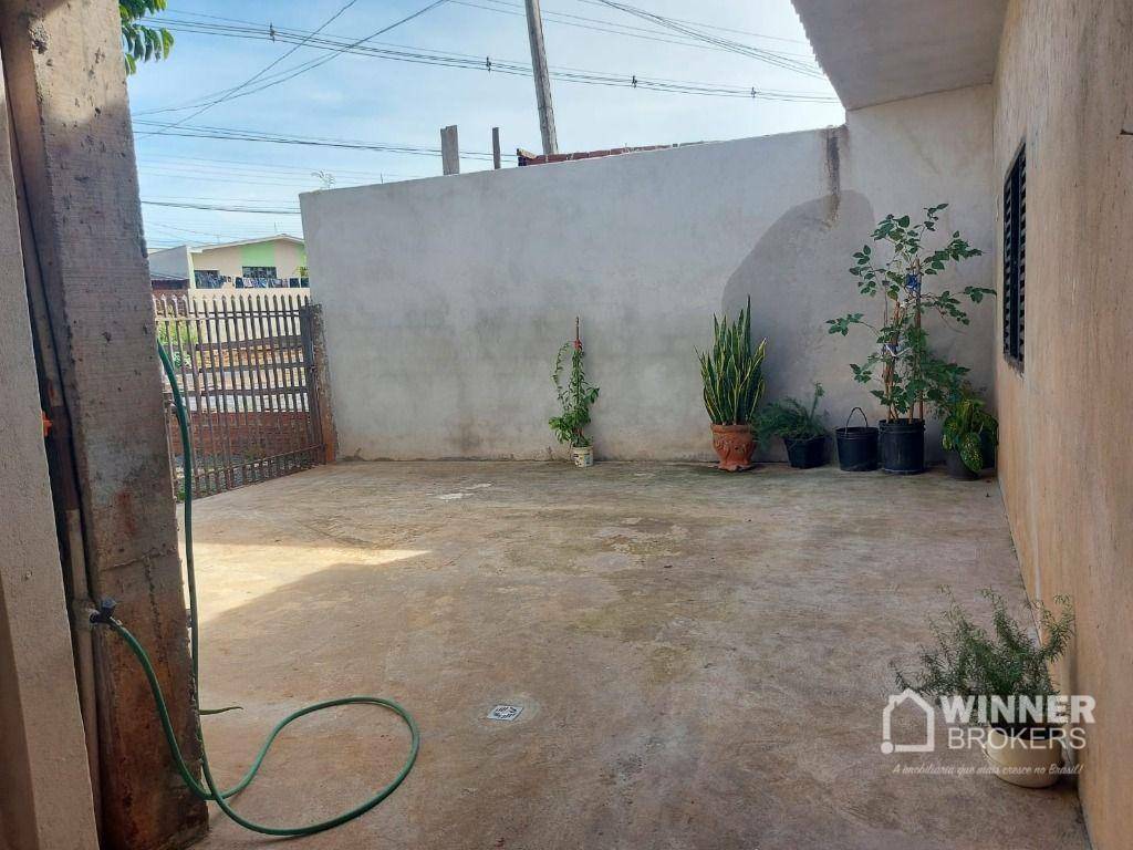 Casa à venda com 4 quartos, 130m² - Foto 26