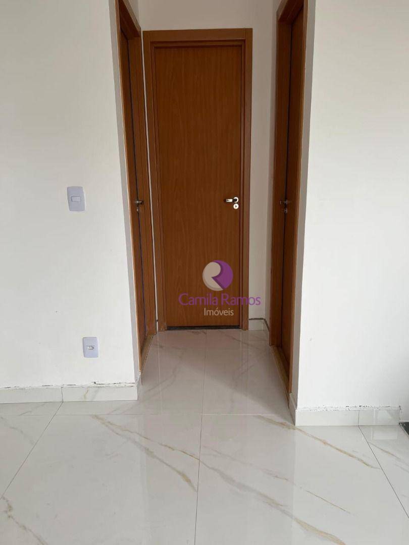 Apartamento para alugar com 2 quartos, 40m² - Foto 10