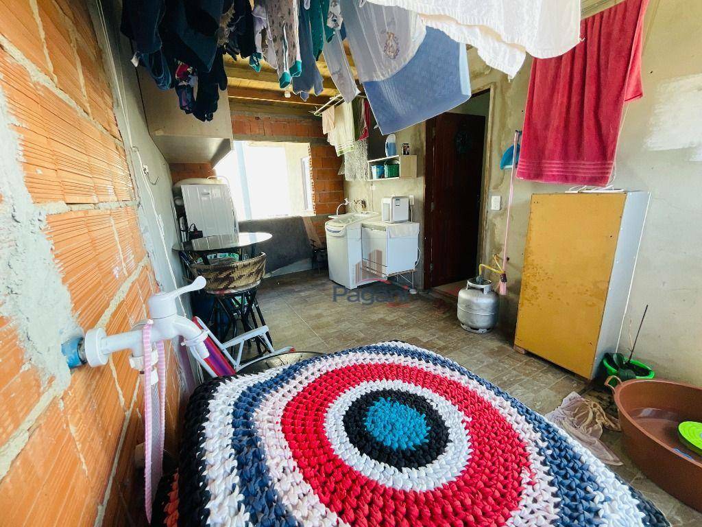 Casa à venda com 4 quartos, 286m² - Foto 8