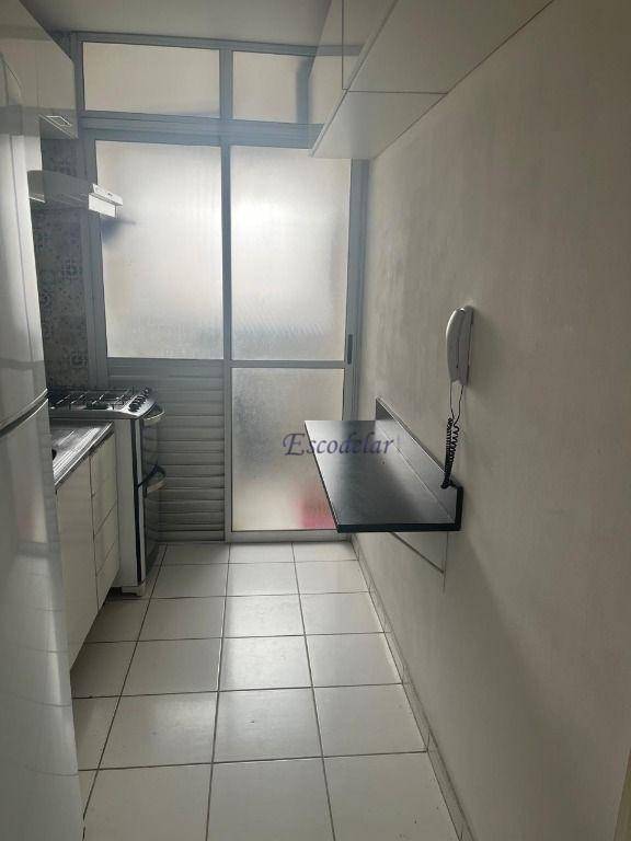 Apartamento para alugar com 3 quartos, 64m² - Foto 6