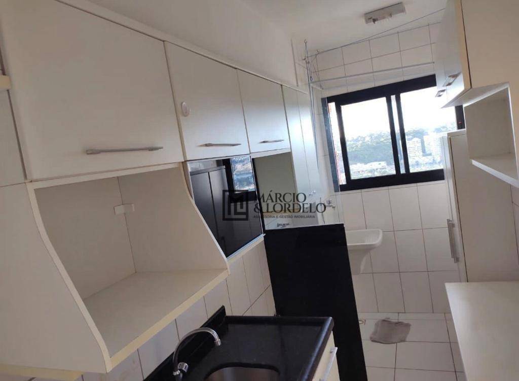 Apartamento à venda com 2 quartos, 70m² - Foto 4