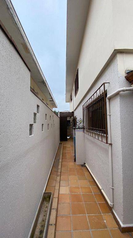 Sobrado à venda com 3 quartos, 200m² - Foto 22