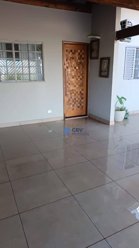 Casa à venda com 3 quartos, 140m² - Foto 3