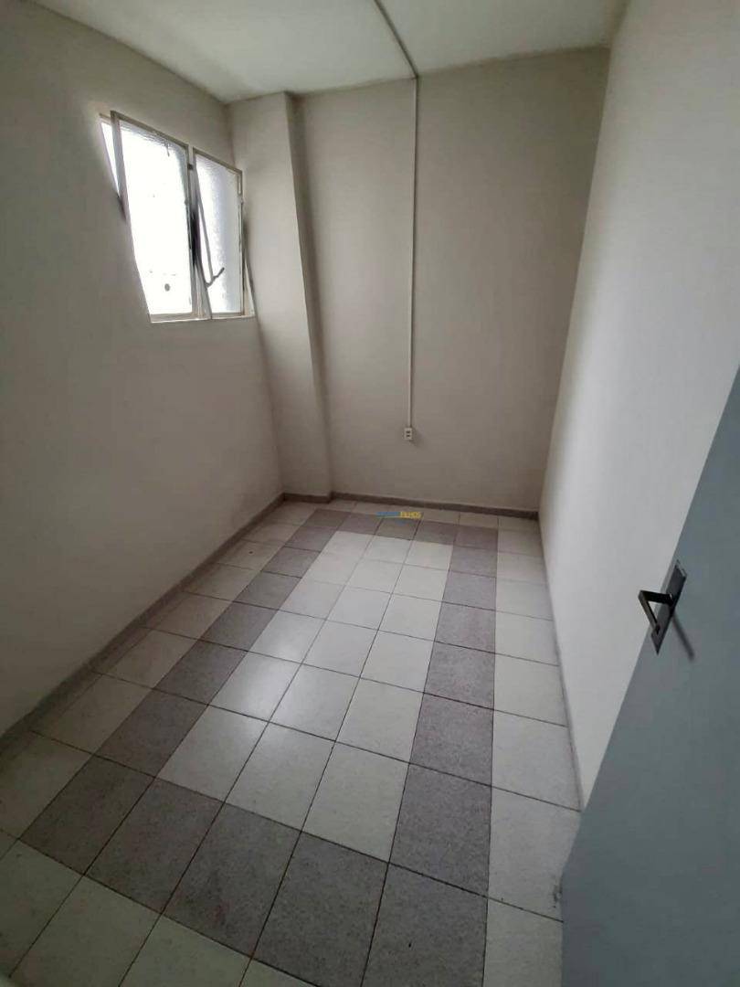 Apartamento à venda e aluguel com 2 quartos, 100m² - Foto 8