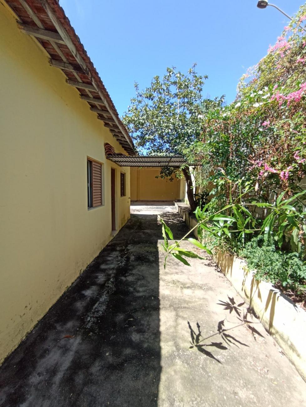 Casa à venda com 2 quartos, 160m² - Foto 12