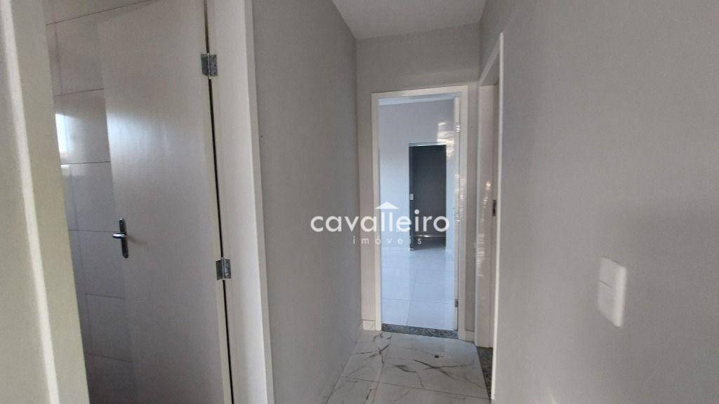 Casa à venda com 2 quartos, 88m² - Foto 12