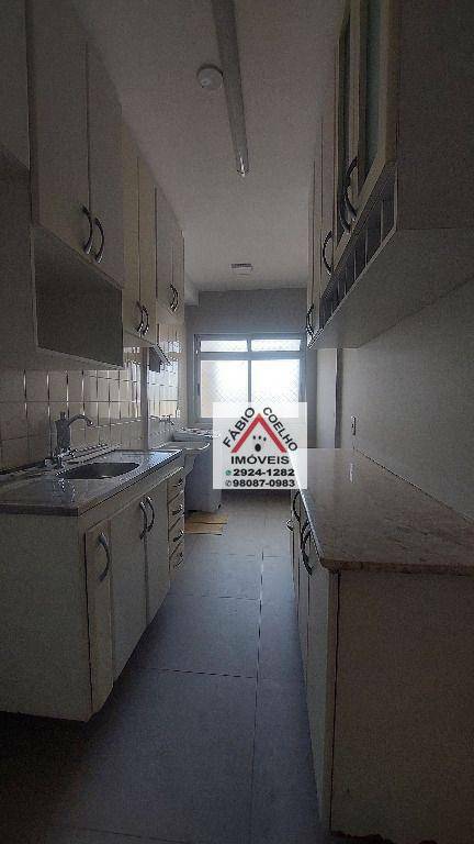 Apartamento à venda com 3 quartos, 61m² - Foto 19