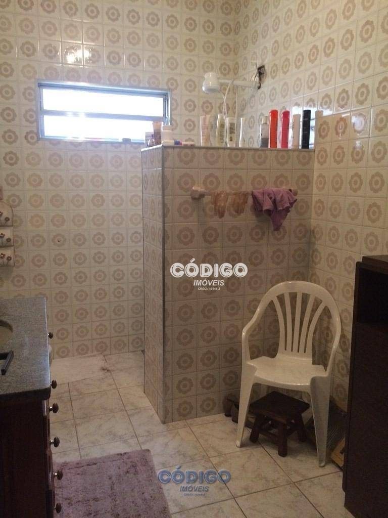 Sobrado à venda com 3 quartos, 300m² - Foto 5