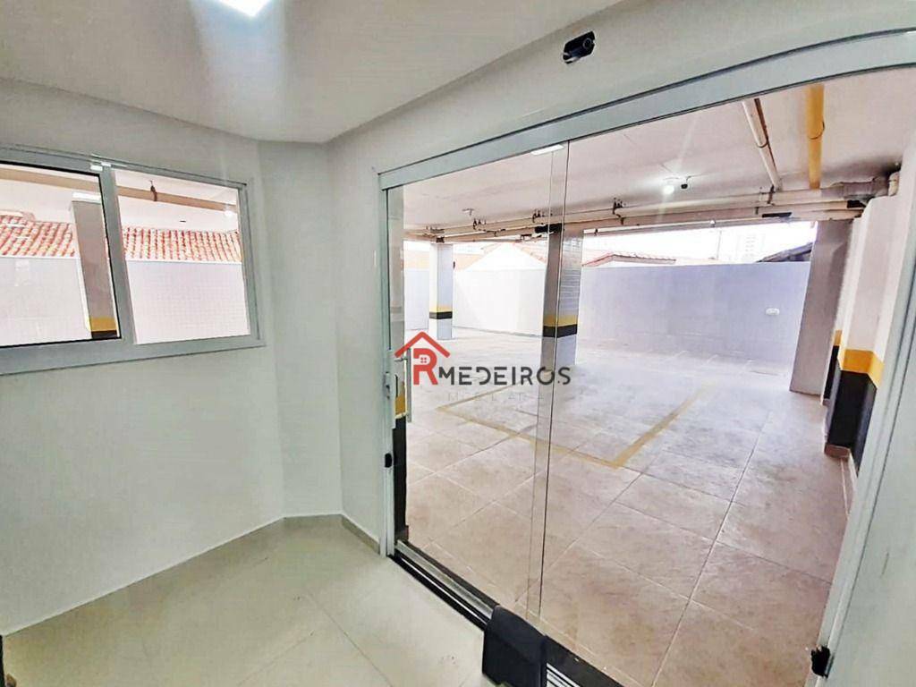 Apartamento à venda com 2 quartos, 60m² - Foto 20