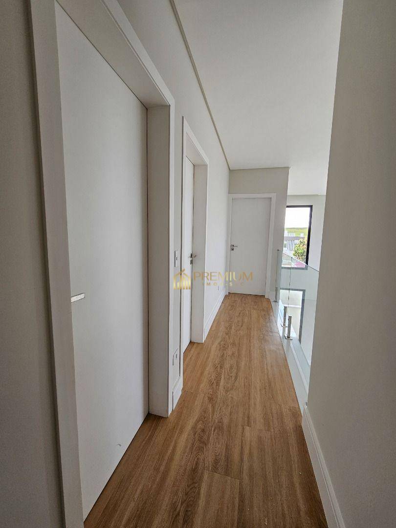 Sobrado à venda com 4 quartos, 450m² - Foto 23