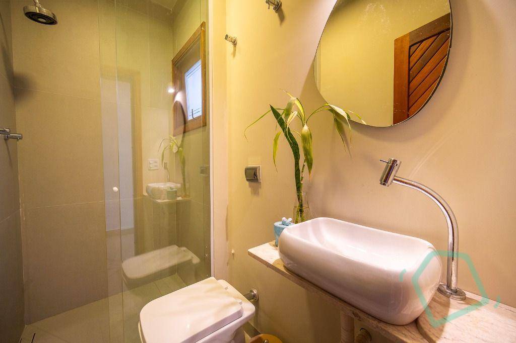 Casa de Condomínio à venda com 5 quartos, 677m² - Foto 26