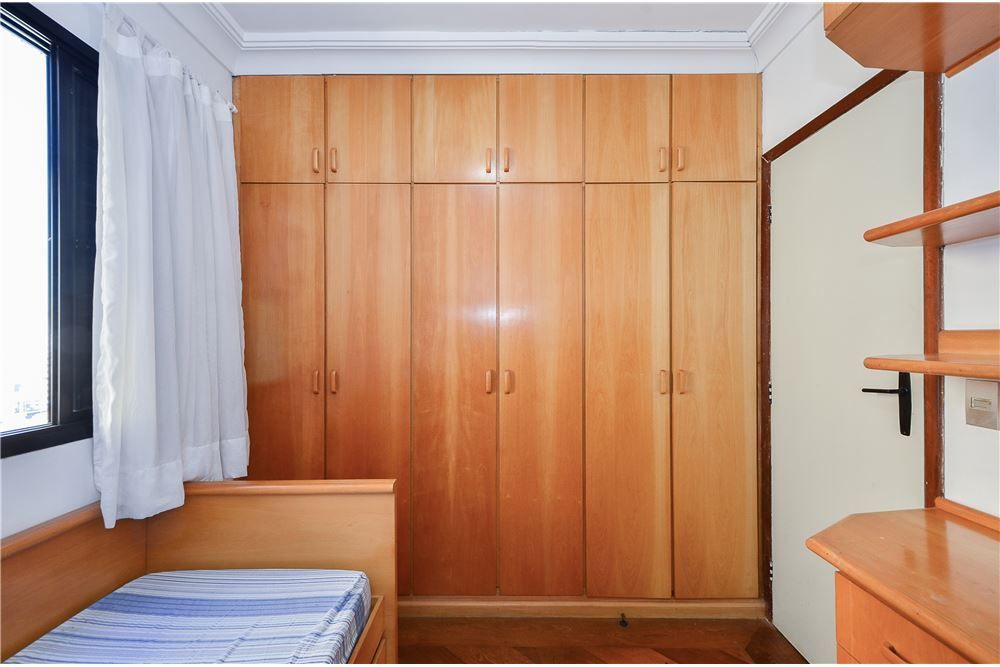 Apartamento à venda com 3 quartos, 70m² - Foto 18