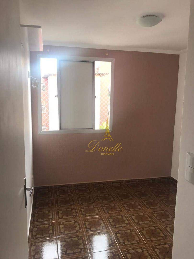 Apartamento à venda com 2 quartos, 46m² - Foto 3