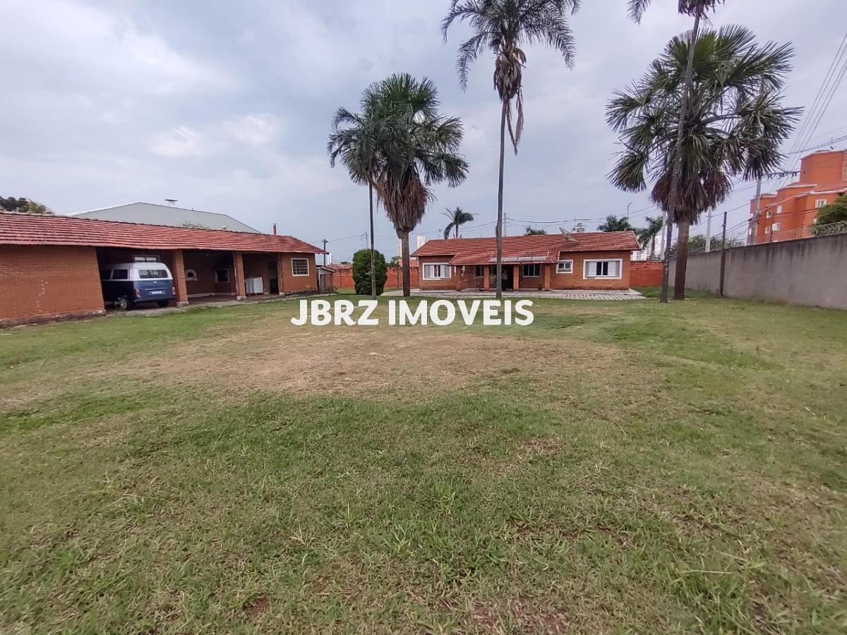 Fazenda à venda com 3 quartos, 400m² - Foto 2