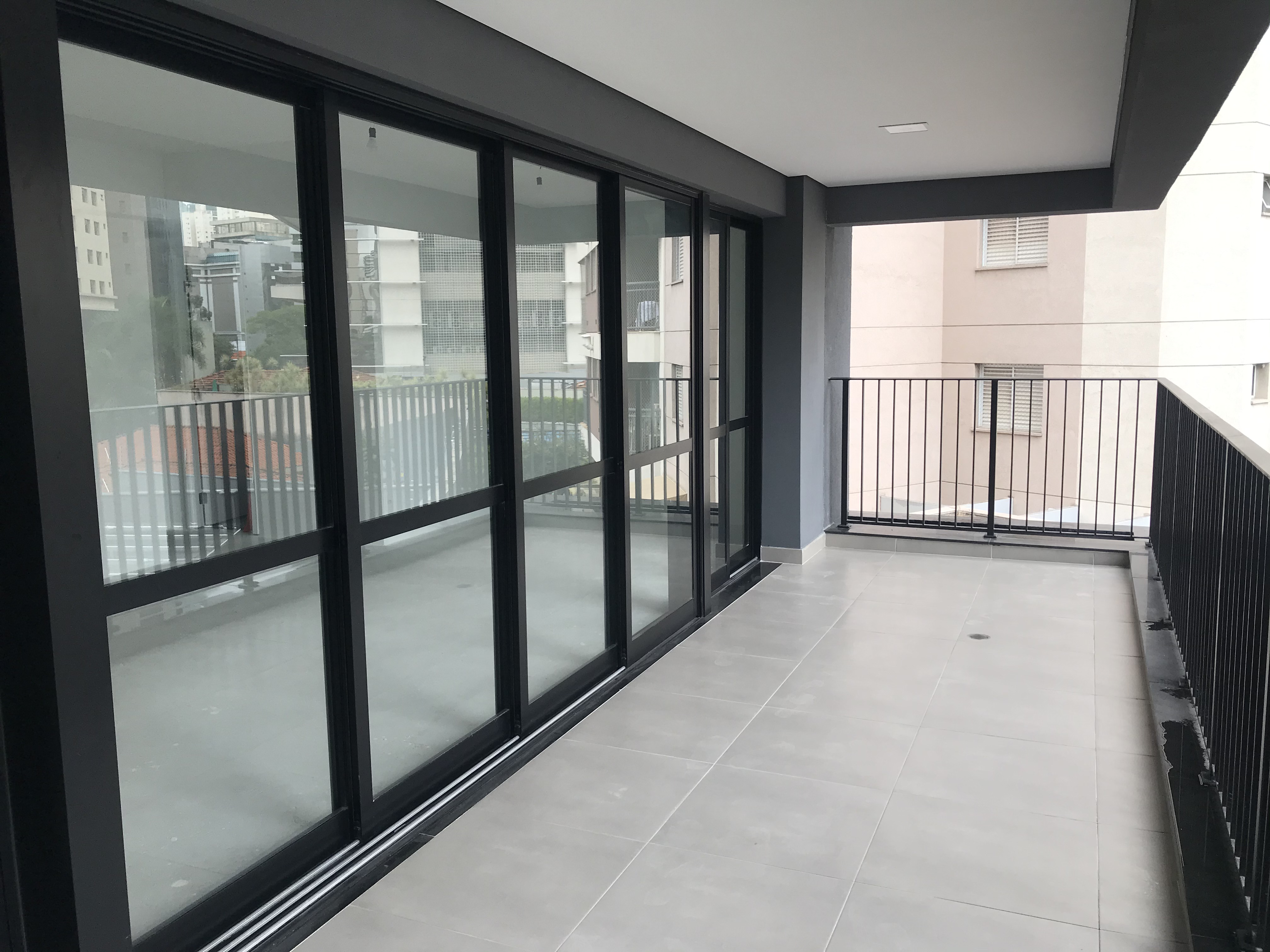 Apartamento à venda com 2 quartos, 81m² - Foto 12