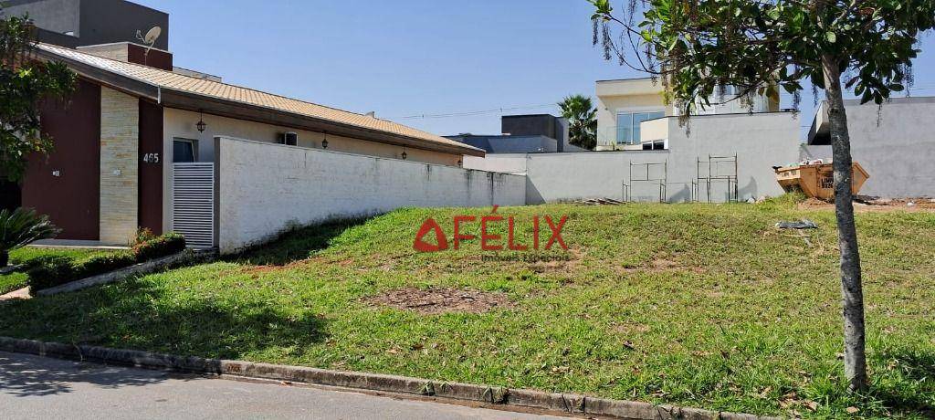 Loteamento e Condomínio, 300 m² - Foto 1