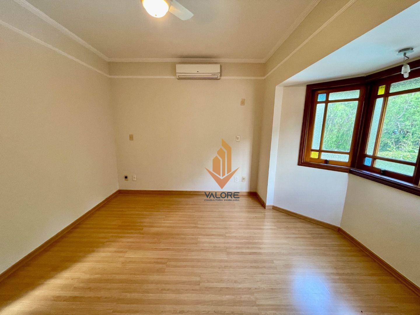 Casa de Condomínio à venda com 4 quartos, 350m² - Foto 96